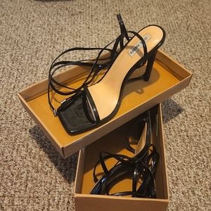 Steve Madden size 11 Black